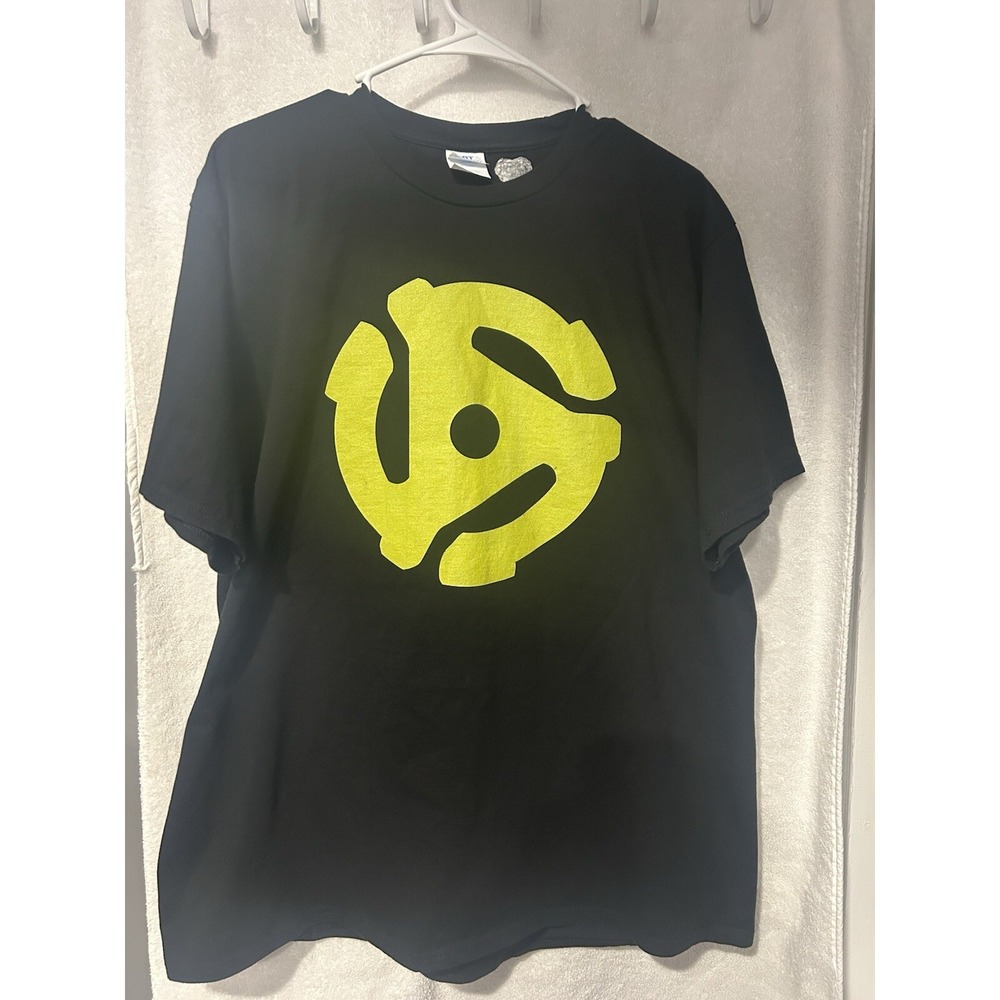 Throw Back, 45 RMP Black T-shirt, Size XL (4)